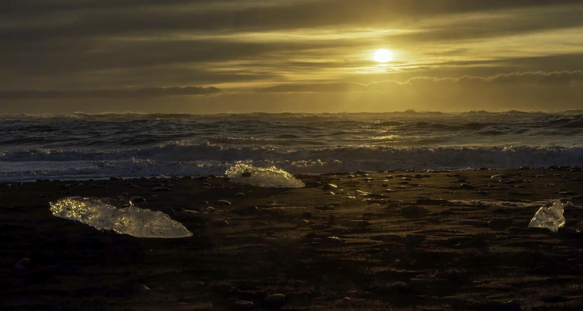 Competition entry: Diamond Beach