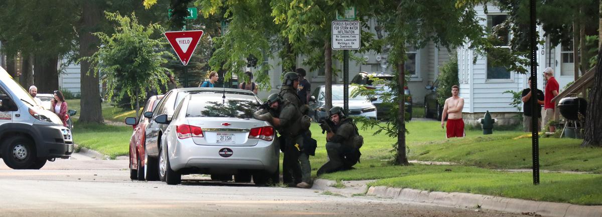 Competition entry: Standoff